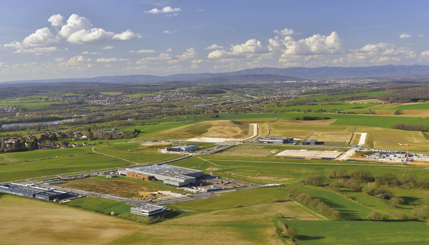 Technoland-II-sedia Vue aérienne du site Technoland II en cours d'aménagement