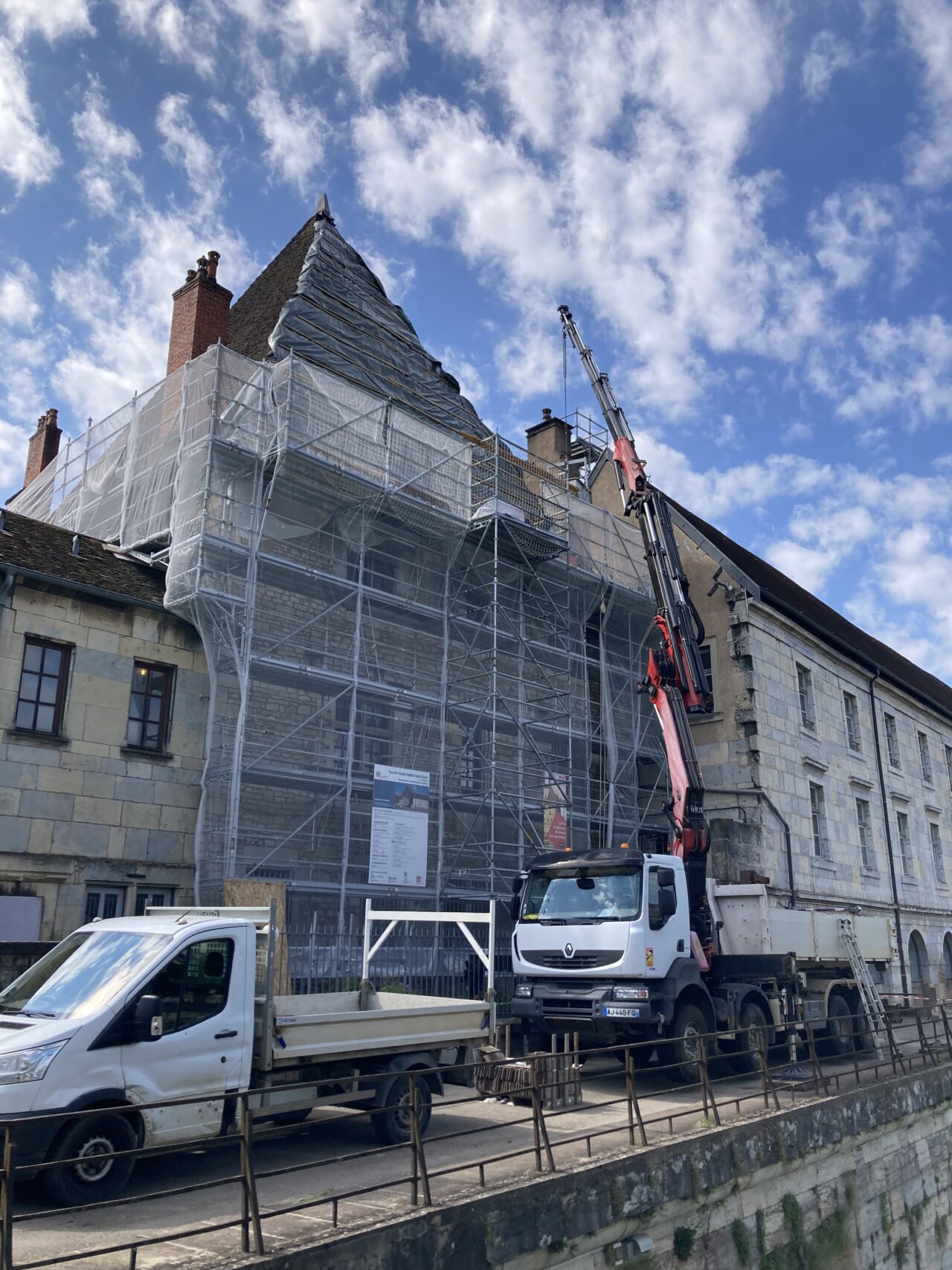 restauration-charpente-tour-saint-esprit-besancon